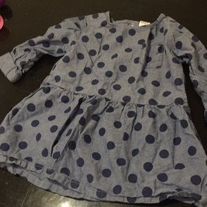 Cute  pika dot Carters top